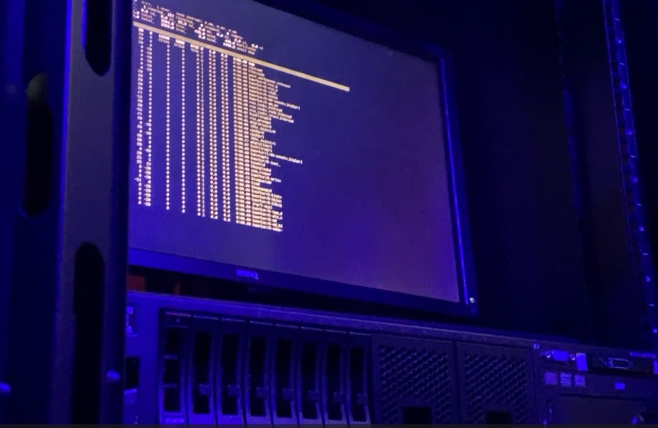 Ruang Server